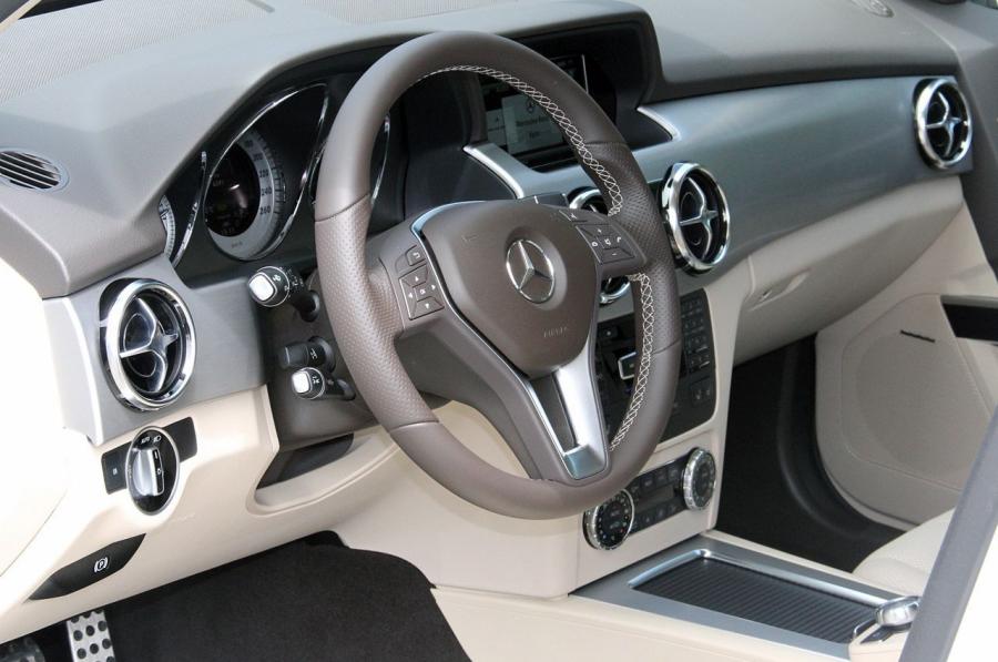  Mercedes-Benz GLK-Class 2013 года  (фото 20 из 83)
